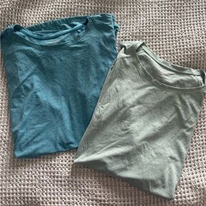 Women’s workout shirt bundle